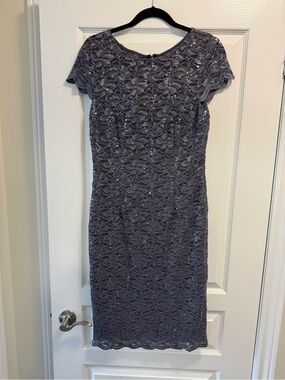 Elegant Lace Sequin Sheath Dress in Slate Gray